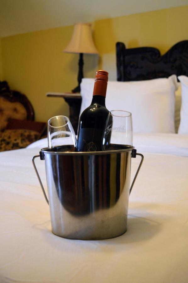 Magnetic Hill Winery Hotel Moncton Eksteriør billede